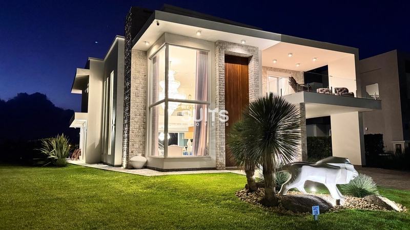 Excelente sobrado à venda no condomínio Enseada: 73ª foto da galeria de imagens do imóvel