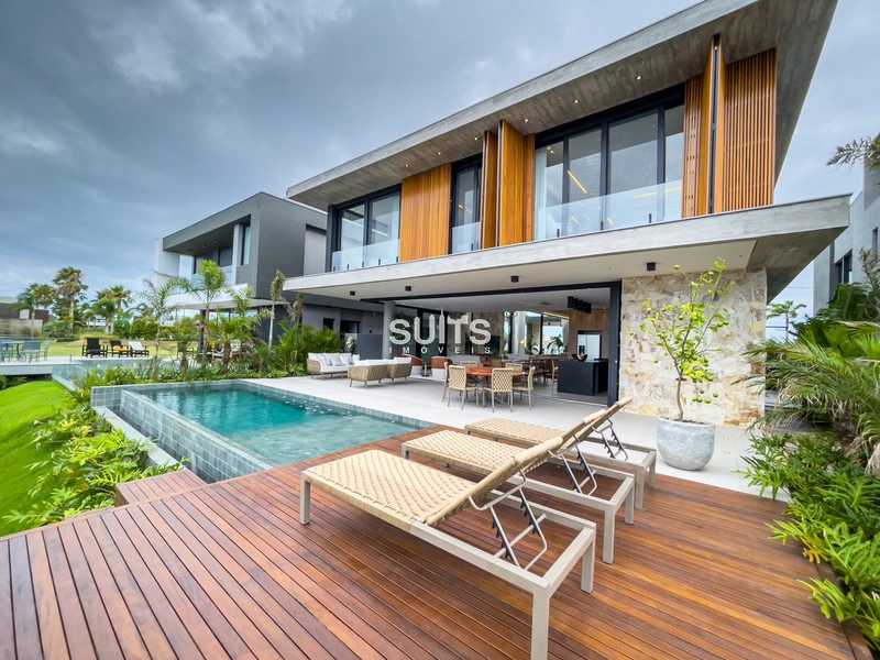 Mansão nas margens do lago no condomínio Sense: 37ª foto da galeria de imagens do imóvel