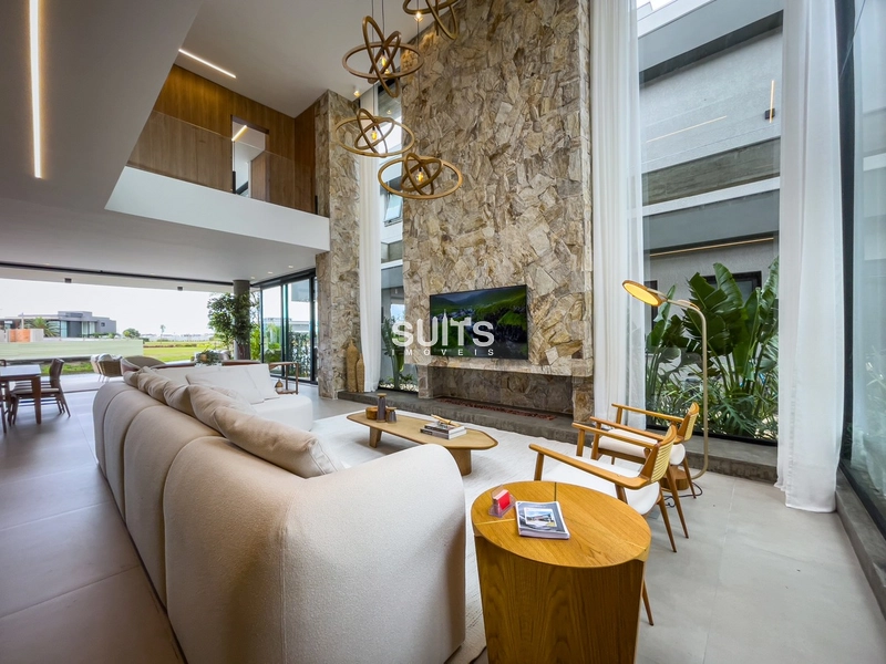 Mansão nas margens do lago no condomínio Sense: 6ª foto da galeria de imagens do imóvel