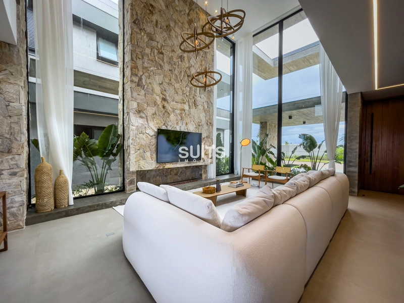 Mansão nas margens do lago no condomínio Sense: 12ª foto da galeria de imagens do imóvel