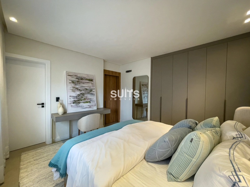 Mansão nas margens do lago no condomínio Sense: 49ª foto da galeria de imagens do imóvel