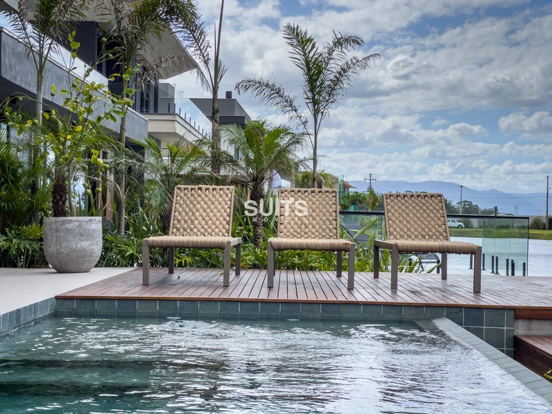 Mansão nas margens do lago no condomínio Sense: 44ª foto da galeria de imagens do imóvel