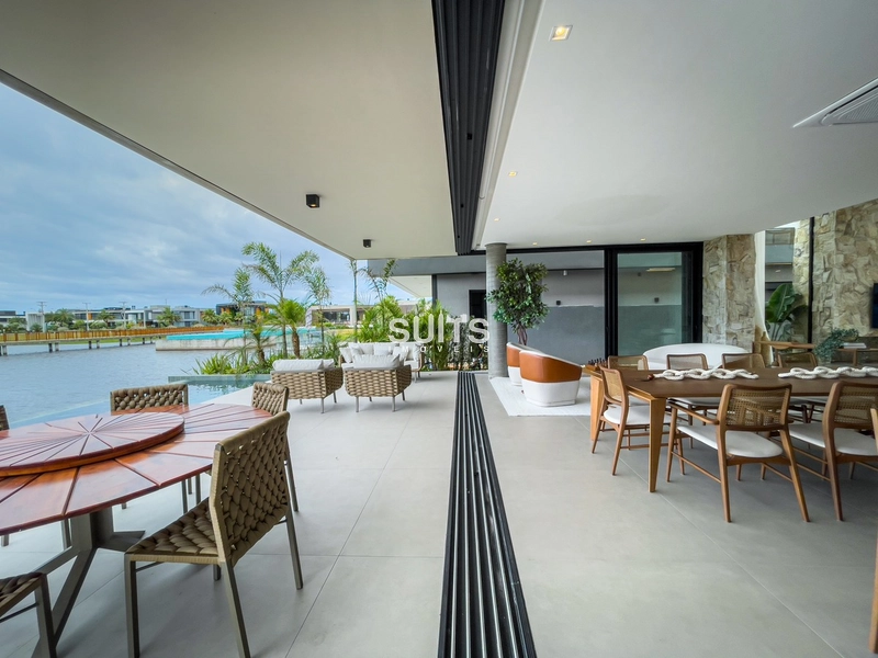 Mansão nas margens do lago no condomínio Sense: 29ª foto da galeria de imagens do imóvel