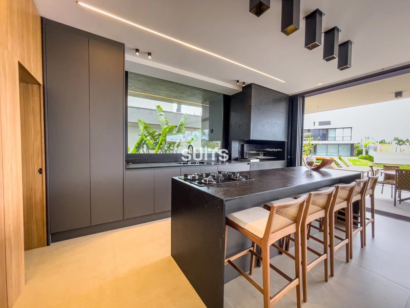 Mansão nas margens do lago no condomínio Sense: 23ª foto da galeria de imagens do imóvel