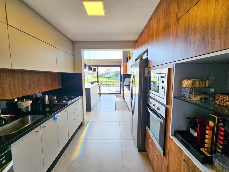 Linda casa mobiliada e decorada no Condomínio Enseada: 11ª foto da galeria de imagens do imóvel