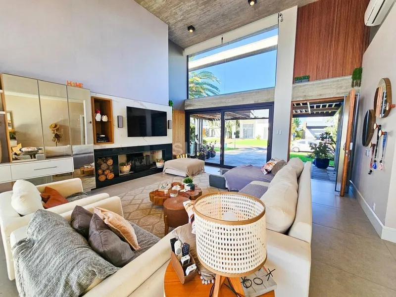 Linda casa mobiliada e decorada no Condomínio Enseada: 8ª foto da galeria de imagens do imóvel