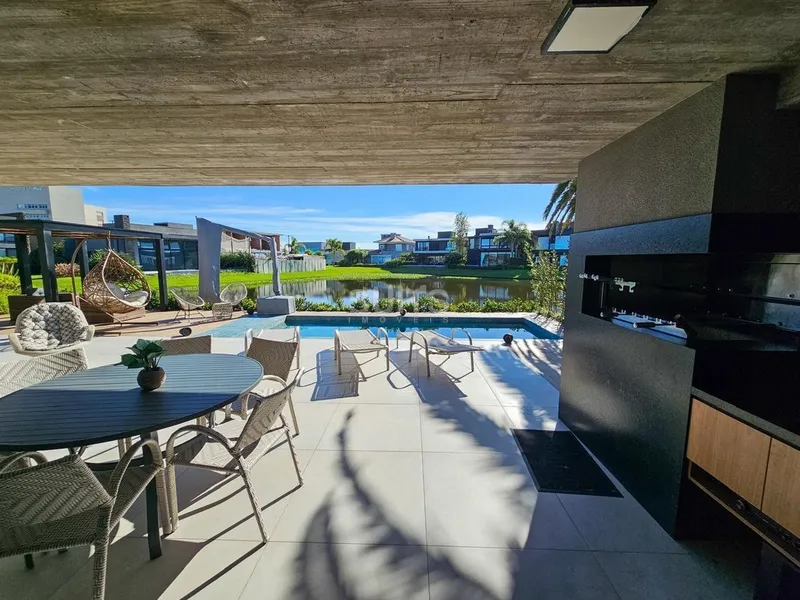 Linda casa mobiliada e decorada no Condomínio Enseada: 28ª foto da galeria de imagens do imóvel