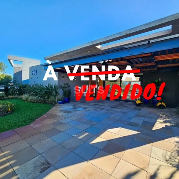 Linda casa mobiliada e decorada no Condomínio Enseada: 1ª foto da galeria de imagens do imóvel