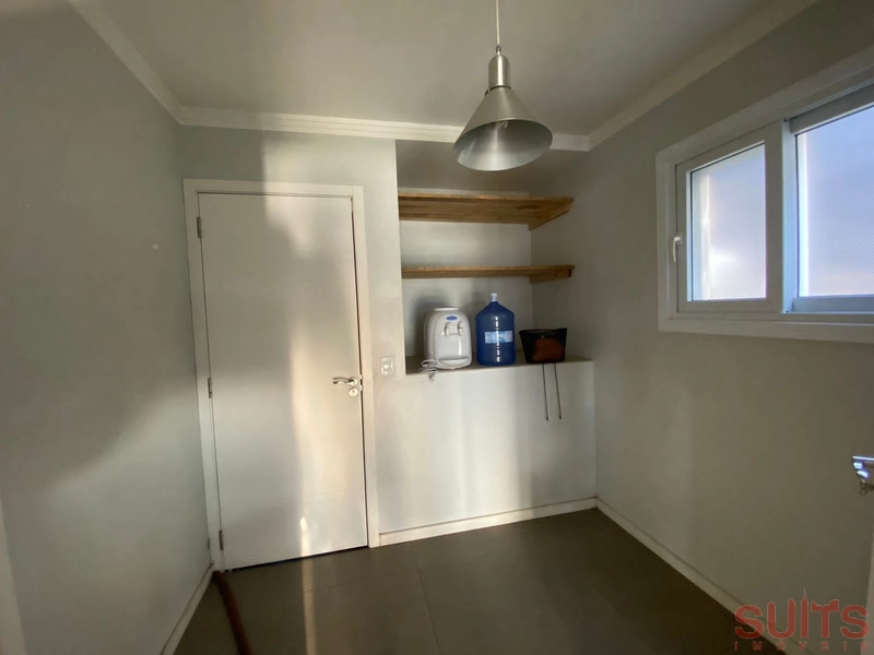 Excelente sobrado beira lago no condomínio Enseada: 8ª foto da galeria de imagens do imóvel