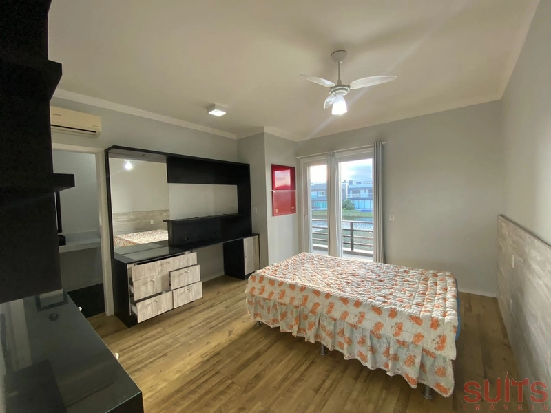 Excelente sobrado beira lago no condomínio Enseada: 9ª foto da galeria de imagens do imóvel