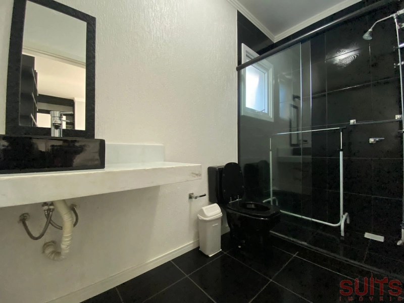 Excelente sobrado beira lago no condomínio Enseada: 15ª foto da galeria de imagens do imóvel