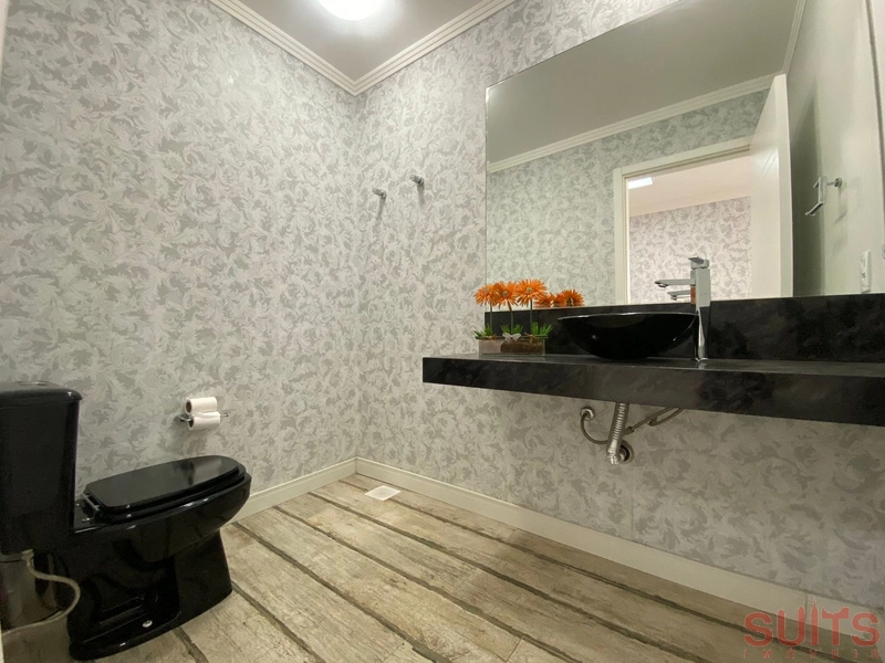 Excelente sobrado beira lago no condomínio Enseada: 14ª foto da galeria de imagens do imóvel