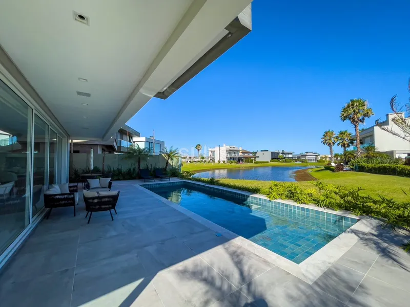 Incrível mansão mobiliada e decorada no condomínio Enseada: 4ª foto da galeria de imagens do imóvel