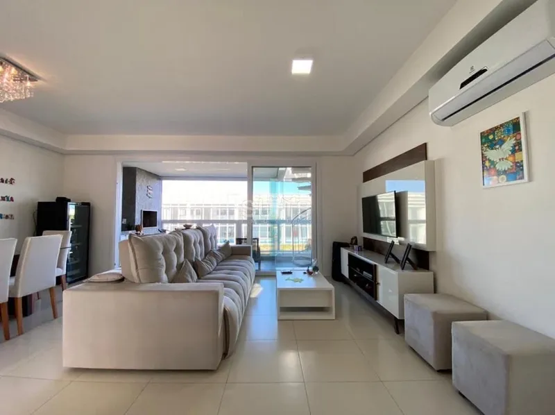 Linda cobertura beira lago no condomínio Rossi Atlântida: 11ª foto da galeria de imagens do imóvel