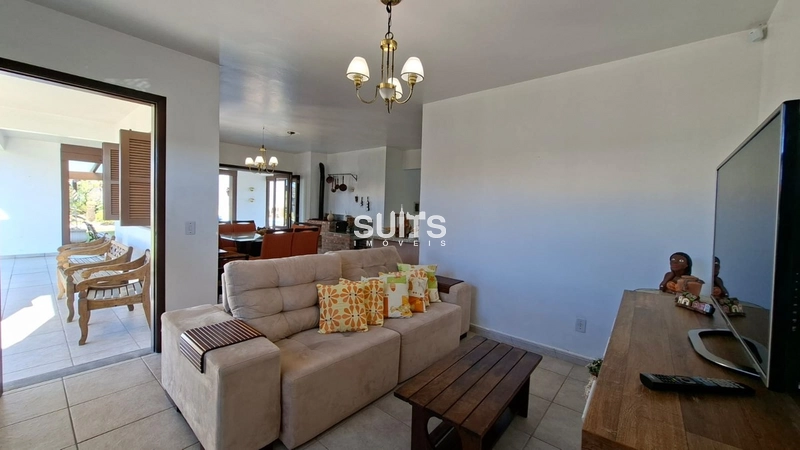 Casa em 2 terrenos, mobiliada e decorada.: 7ª foto da galeria de imagens do imóvel