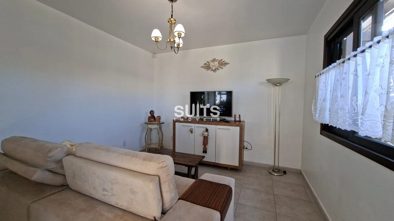 Casa em 2 terrenos, mobiliada e decorada.: 6ª foto da galeria de imagens do imóvel