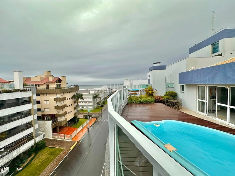 Cobertura com vista para o mar no centro de Atlântida : 28ª foto da galeria de imagens do imóvel