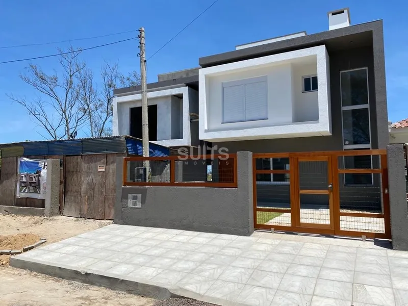 Ótimo sobrado junto ao  mar na praia do Arpoador em Xangri-Lá: 2ª foto da galeria de imagens do imóvel