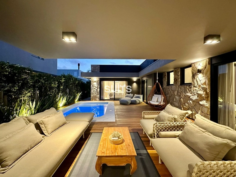 Excelente casa mobiliada e decorada à venda no condomínio Sea Coast: 8ª foto da galeria de imagens do imóvel