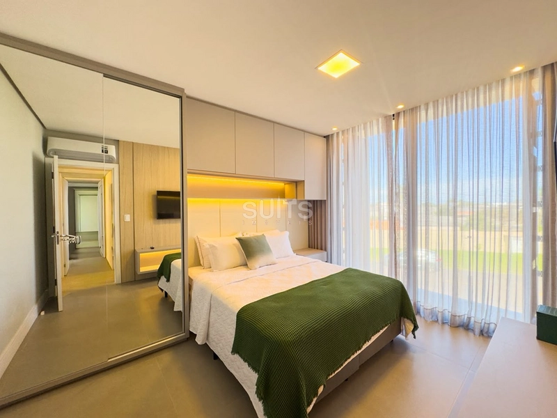 Mansão beira lago com padrão AAA no condomínio Enseada: 51ª foto da galeria de imagens do imóvel