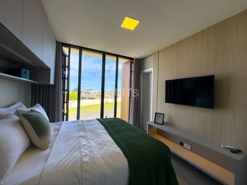 Mansão beira lago com padrão AAA no condomínio Enseada: 53ª foto da galeria de imagens do imóvel