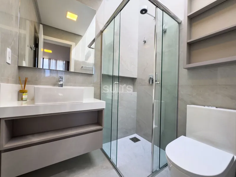 Mansão beira lago com padrão AAA no condomínio Enseada: 58ª foto da galeria de imagens do imóvel