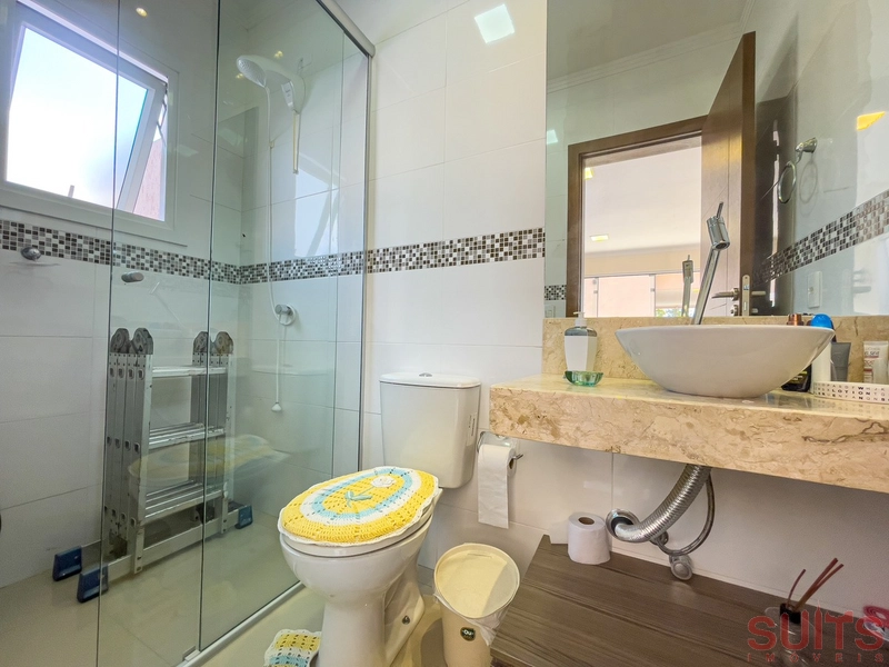 Lindíssimo sobrado de alto padrão na praia de Atlântida Sul em Osório: 13ª foto da galeria de imagens do imóvel