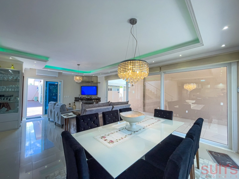 Lindíssimo sobrado de alto padrão na praia de Atlântida Sul em Osório: 16ª foto da galeria de imagens do imóvel