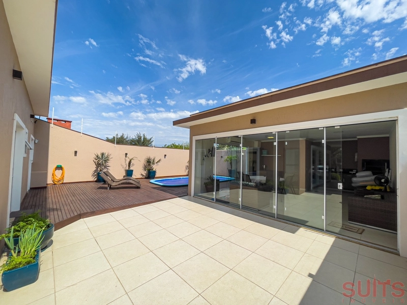 Lindíssimo sobrado de alto padrão na praia de Atlântida Sul em Osório: 6ª foto da galeria de imagens do imóvel