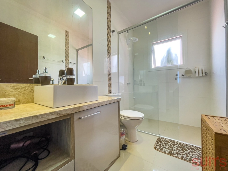 Lindíssimo sobrado de alto padrão na praia de Atlântida Sul em Osório: 32ª foto da galeria de imagens do imóvel