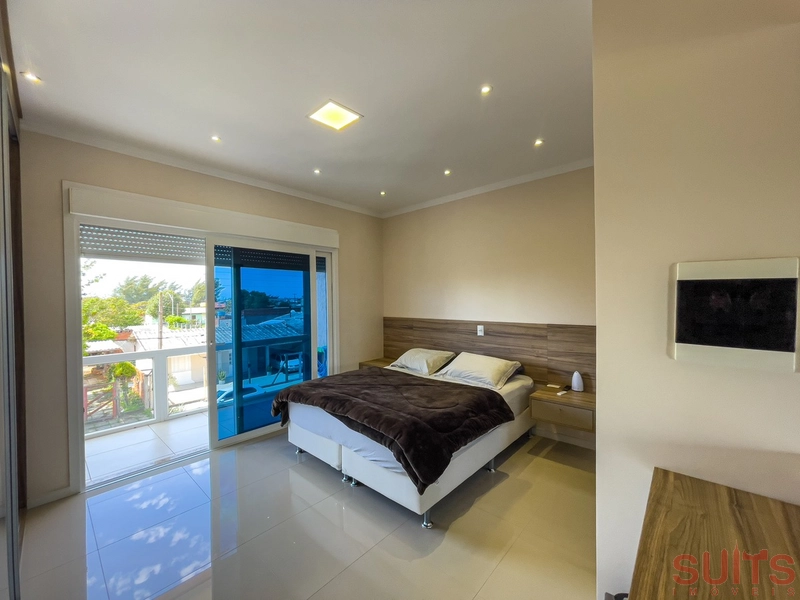 Lindíssimo sobrado de alto padrão na praia de Atlântida Sul em Osório: 29ª foto da galeria de imagens do imóvel