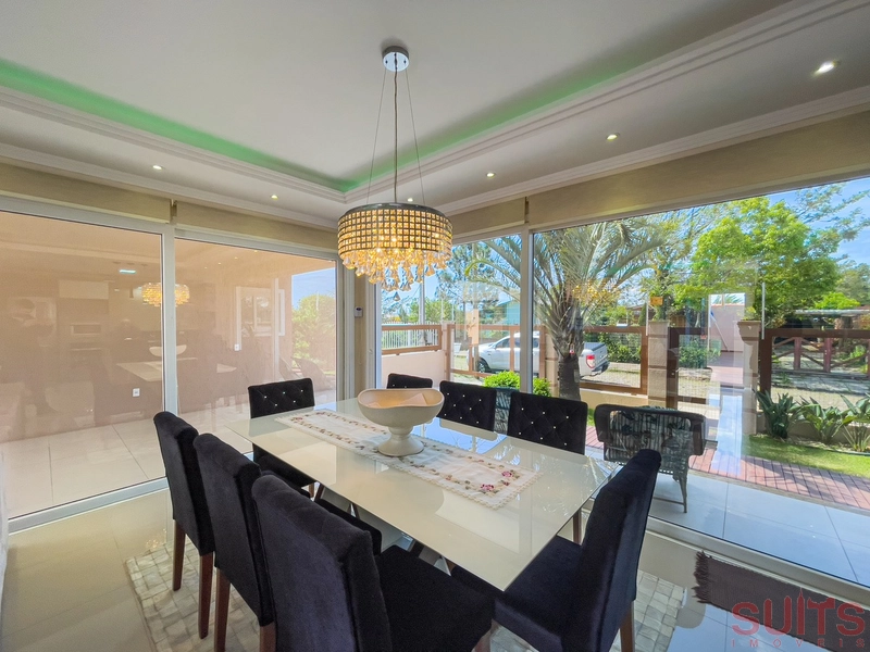 Lindíssimo sobrado de alto padrão na praia de Atlântida Sul em Osório: 15ª foto da galeria de imagens do imóvel