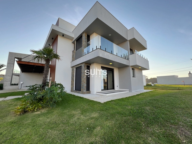 Sobrado de esquina à venda no condomínio Sunset!: 1ª foto da galeria de imagens do imóvel