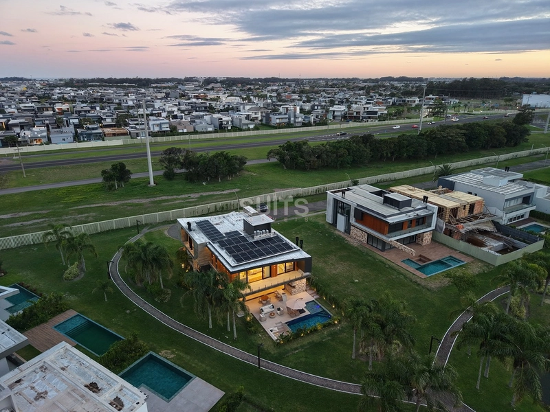 Excelente sobrado com fundos para área verde no condomínio Capão Ilhas Resort : 85ª foto da galeria de imagens do imóvel