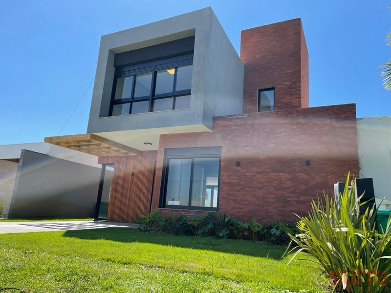 Excelente sobrado com vista para o lago no condomínio Riviera: 5ª foto da galeria de imagens do imóvel