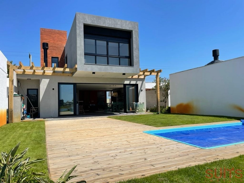 Excelente sobrado com vista para o lago no condomínio Riviera: 18ª foto da galeria de imagens do imóvel