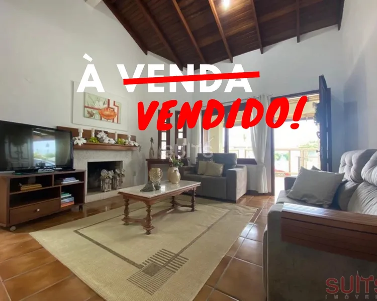 Excelente casa à venda próxima do mar no Centro de Xangri-Lá: 1ª foto da galeria de imagens do imóvel