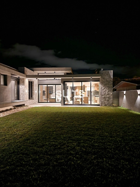 Incrível casa à venda na praia de Atlântida em Xangri-Lá: 49ª foto da galeria de imagens do imóvel