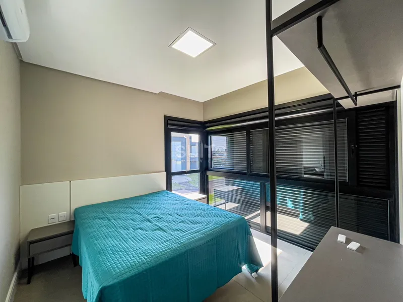 Belo sobrado de esquina no condomínio Rivieira: 34ª foto da galeria de imagens do imóvel