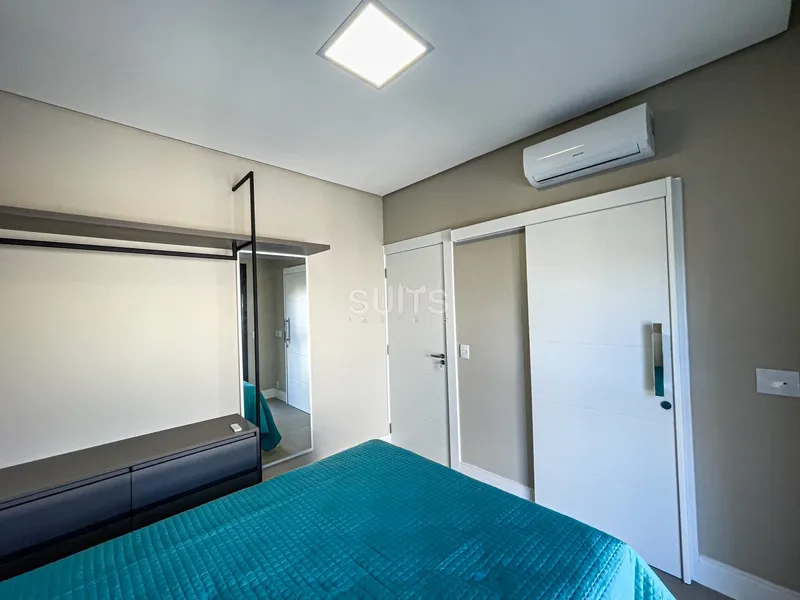 Belo sobrado de esquina no condomínio Rivieira: 29ª foto da galeria de imagens do imóvel