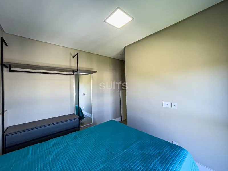 Belo sobrado de esquina no condomínio Rivieira: 26ª foto da galeria de imagens do imóvel