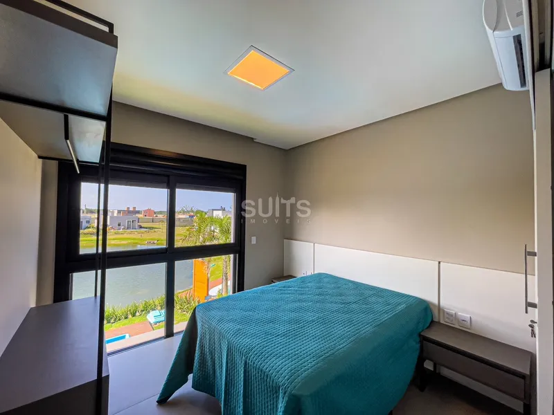 Belo sobrado de esquina no condomínio Rivieira: 32ª foto da galeria de imagens do imóvel