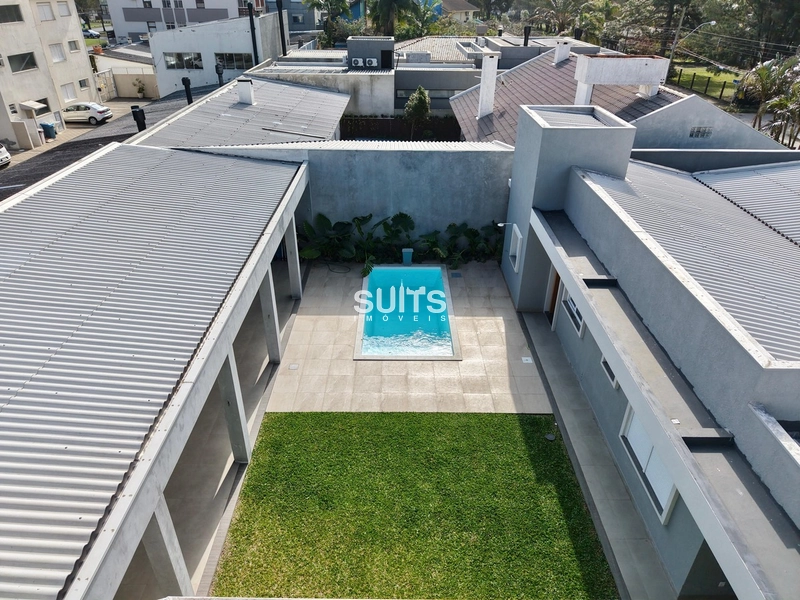 Excelente casa à venda em Atlântida: 3ª foto da galeria de imagens do imóvel