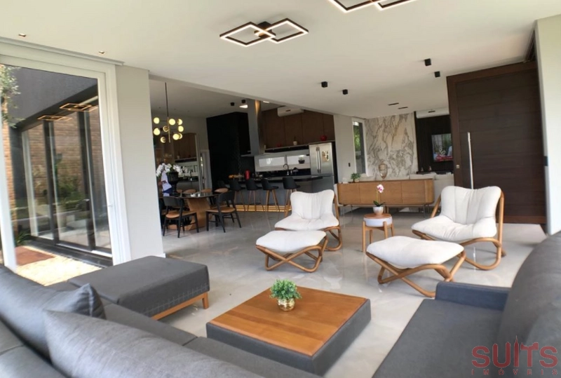 Mansão com piscina suspensa no Condomínio Velas da Marina: 8ª foto da galeria de imagens do imóvel