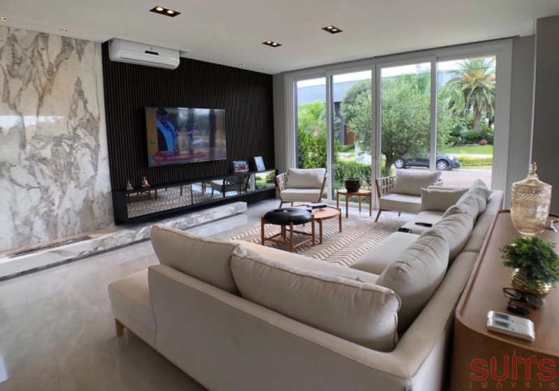 Mansão com piscina suspensa no Condomínio Velas da Marina: 5ª foto da galeria de imagens do imóvel