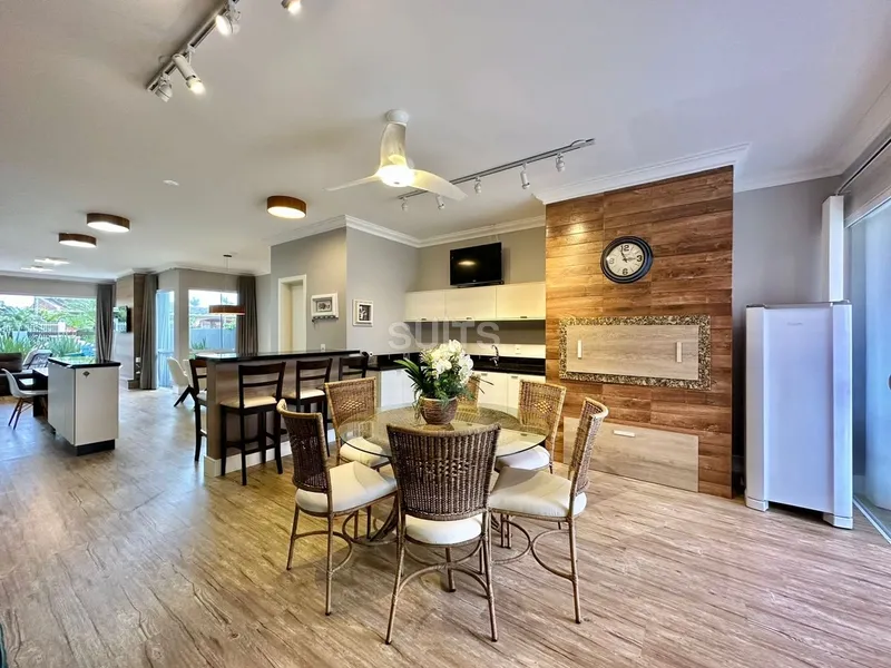 Excelente casa próxima ao mar no centro de Xangri-Lá: 8ª foto da galeria de imagens do imóvel