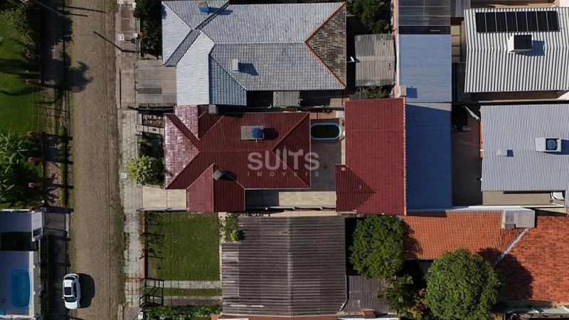 Excelente casa à venda no Centro de Xangri-Lá : 41ª foto da galeria de imagens do imóvel