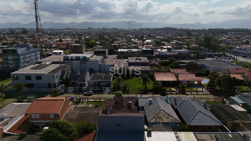 Excelente casa à venda no Centro de Xangri-Lá : 42ª foto da galeria de imagens do imóvel
