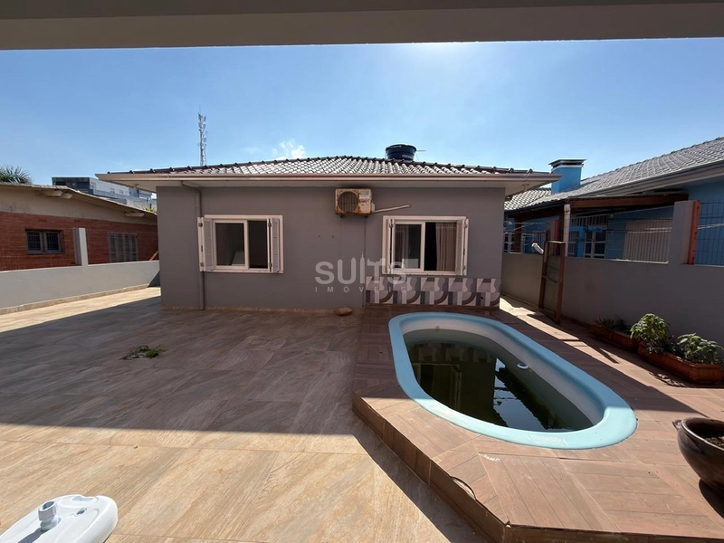 Excelente casa à venda no Centro de Xangri-Lá : 31ª foto da galeria de imagens do imóvel