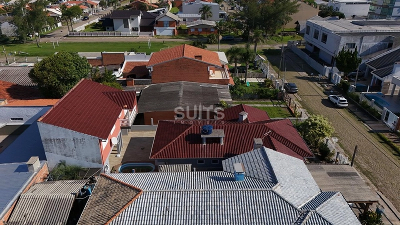 Excelente casa à venda no Centro de Xangri-Lá : 43ª foto da galeria de imagens do imóvel